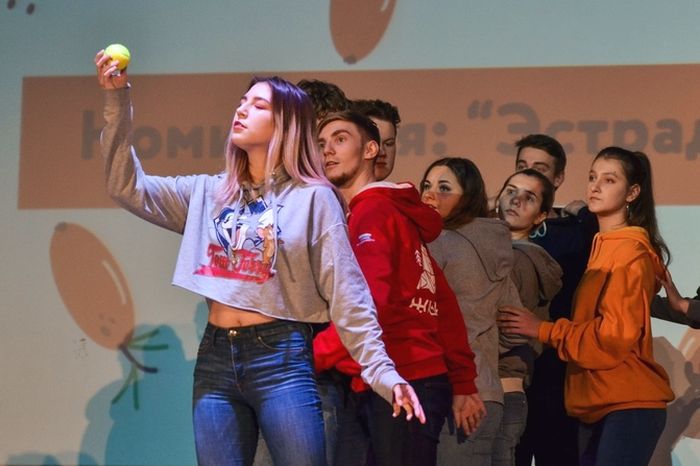 театральный фестиваль Облепиха-2019_zanauku.jpg