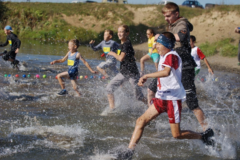 детский забег Жилино-трейл через речку Жилиху_Игорь Шаклеин.jpg