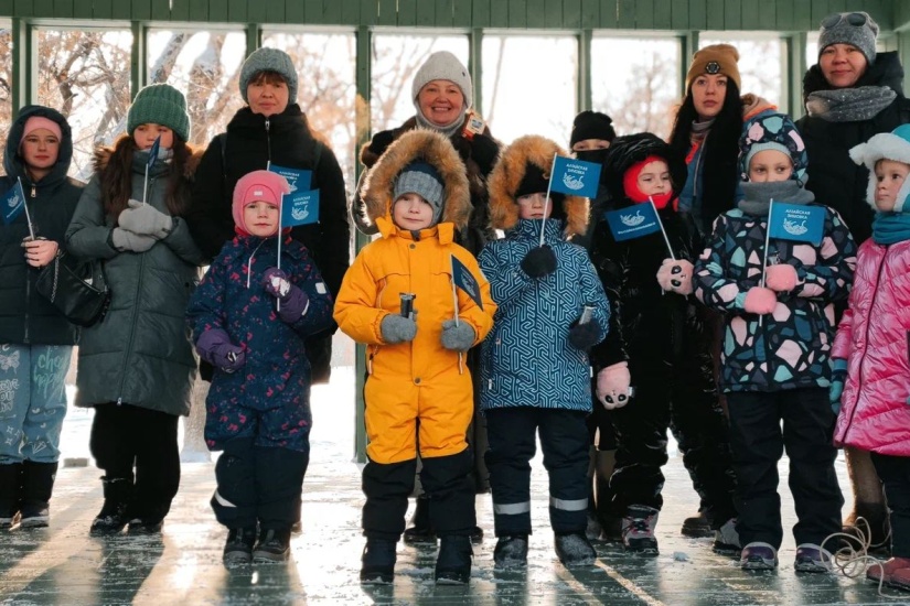 гости Алтайской зимовки в парке Изумрудный_Антон Сивков.jpg