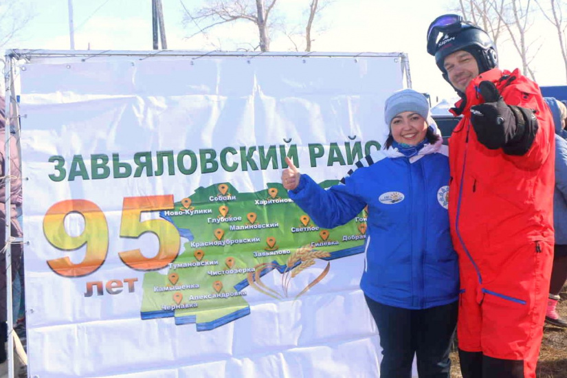 участники и гости фестиваля ЛедОк_zovvetra.ru.jpg