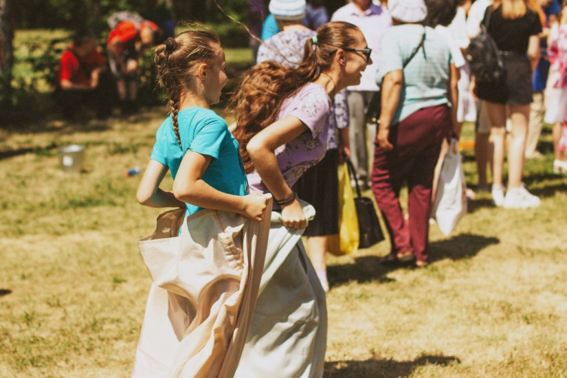 бег в мешках на барнаульском Сабантуе_tatarlar22.jpg