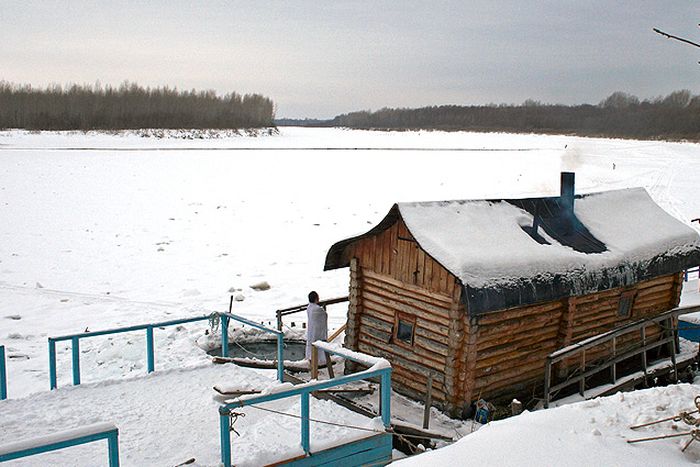 баня на берегу Чумыша_туркомплекс Русский дом_russ-dom.ru.jpg