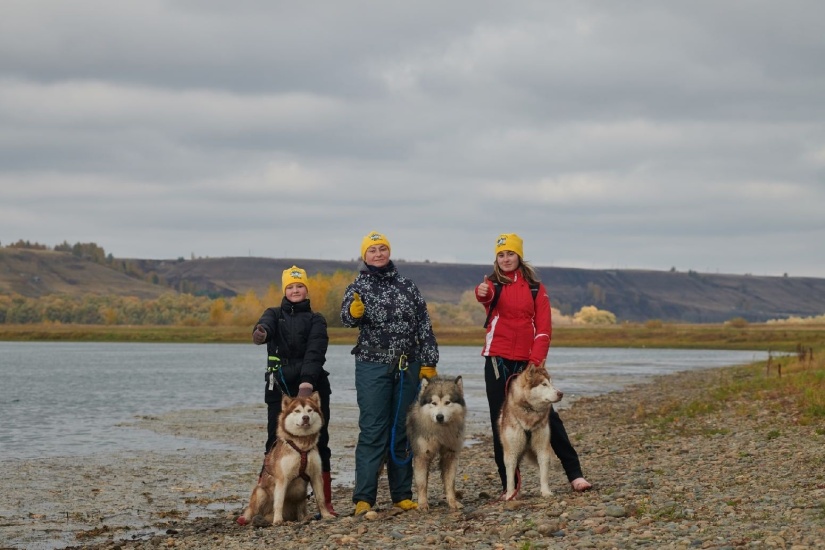 участницы дог-трекинга с ЦЕС Звезда Катуни_Ирина Оболенская_katun_star.jpg