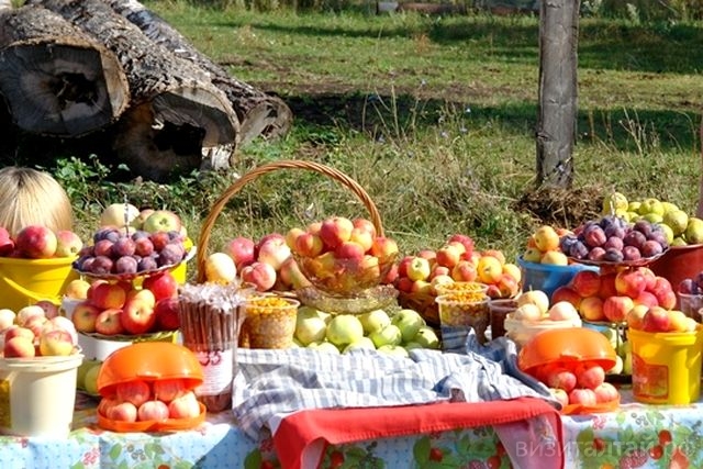 медово-яблочный спас в Макарьевке_altairegion22.ru.jpg