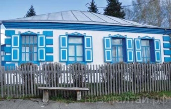 Дом, который Василий Макарович купил на свой первый большой гонорар и подарил матери