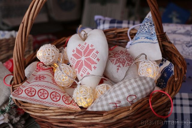 ярмарка ремесленников на Алтайской зимовке_Ольга Кляйн.jpg