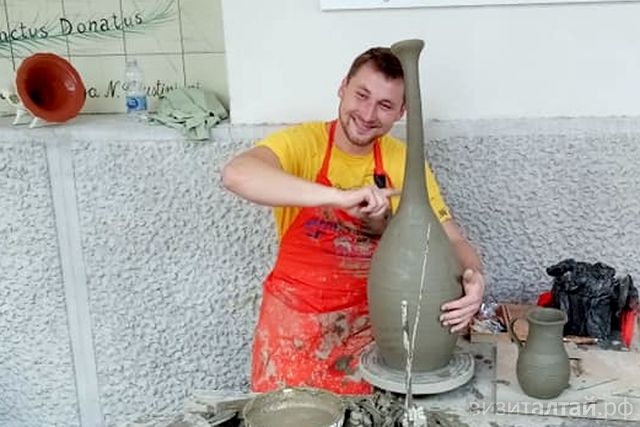 ваза Михаила Бывших стала самой высокой в Сан-Лоренцелло 2019_Marianna Mat Tortorella.jpg