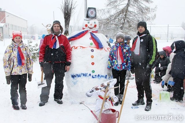 участники чемпионата по лепке снеговиков_parksporta.com.jpg
