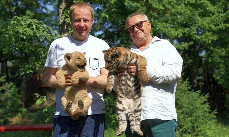 Песни над водой, прогулки «с секретом» и тусовки именинников: уикенд-гид по Барнаулу на 5-6 августа