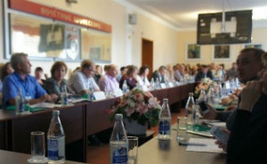 Участники Столыпинской конференции: важно накормить туристов вкусными, алтайскими продуктами