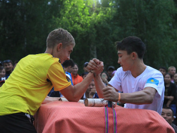 Фестиваль «Большой Алтай 2015. Китай». Фото Валерия Степанюка