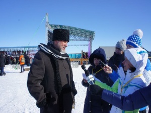 Уникальные соревнования прошли на сибирском празднике Масленицы