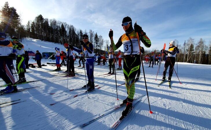 На Мишиной горе в марте выберут «Царя горы»: лыжный фестиваль на Белокурихе Горной будет продолжаться два дня