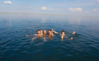 Журналисты Сибири отправляются в край тысячи озер