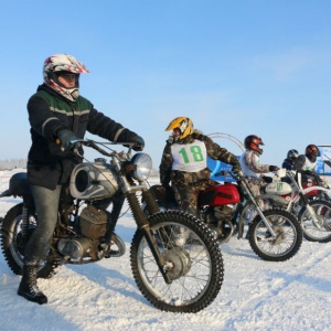 В День защитника Отечества состоится Чемпионат Алтайского края – гонки мотолыжных экипажей