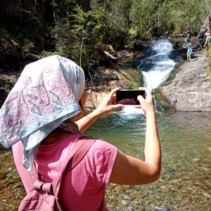 К «неприступным» алтайским водопадам можно добраться самостоятельно или под опекой туристической компании