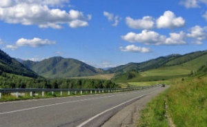 В предверии высокого летнего туристического сезона краевой комиссией осуществляется проверка объектов дорожного сервиса на автодороге  Р-256 «Чуйский тракт»