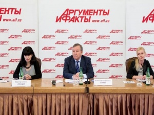 Пресс-конференция Губернатора Алтайского  края Александра Карлина прошла в пресс-центре «АиФ»