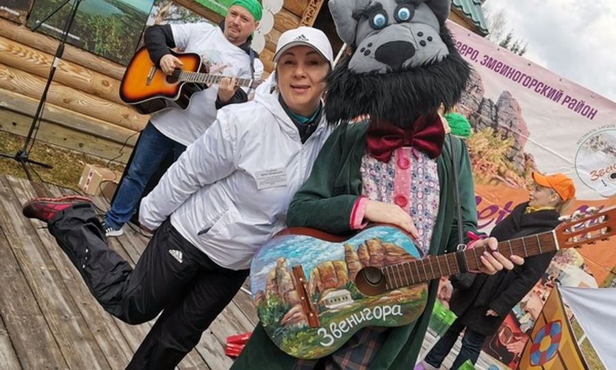 Альтернативой фестивалю «Звенигора» на Колыванском озере станет бардовский концерт в  Змеиногорске