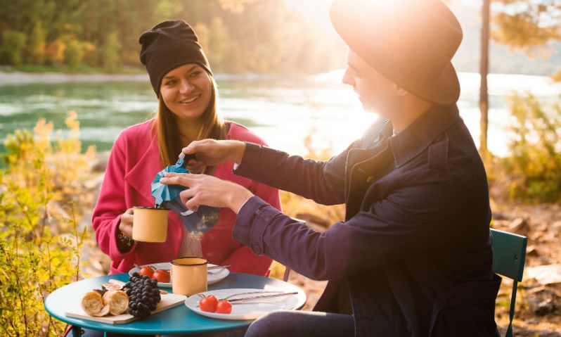 Пойти на мистическую выставку, активно подвигаться или позировать на пикнике: уикенд-гид по Барнаулу на 30 сентября – 1 октября