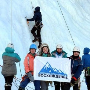 Клуб альпинистов проводит «Снежную школу» и объявляет внеочередной набор