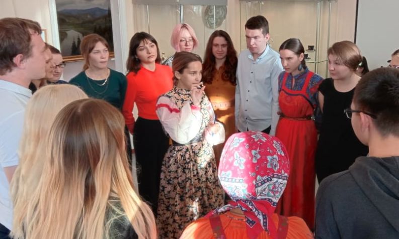 «Капустки» на выходных устраивают в Художественном музее и женском кругу