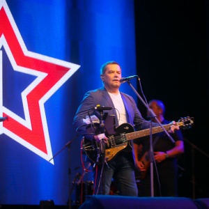 Николай Расторгуев и группа «ЛЮБЭ» выступили в «Altai Palace». Хорошо, но мало!