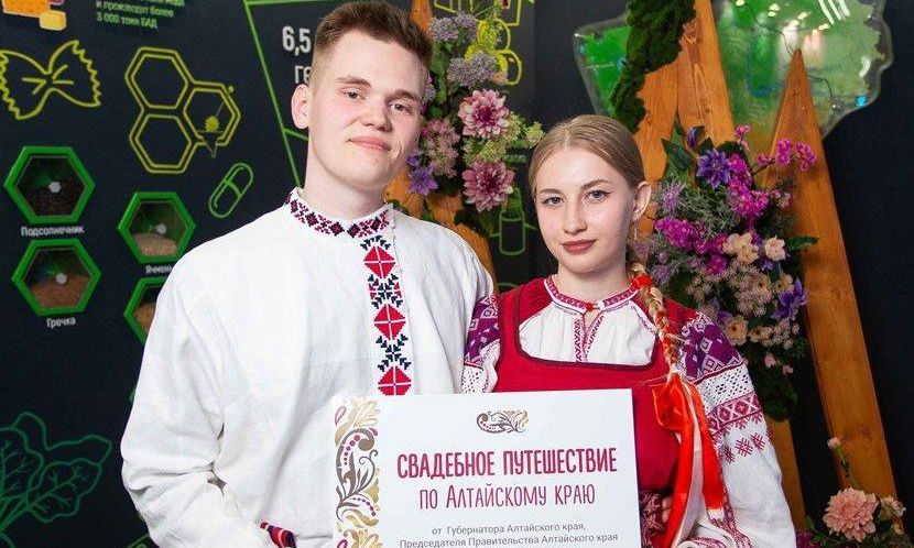 Свадебные обряды старожилов Алтайского края покажут на московской ВДНХ и площадках Ночи музеев в регионе