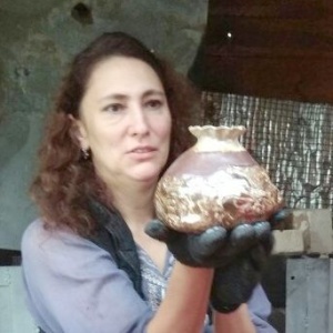 Две недели на Алтае будет продолжаться «Фарфоровая сказка»: усадьба «Сокол» снова встречает пленэр керамистов