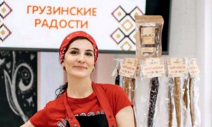 Ведущую мастер-классов национальной кухни из Барнаула признали лучшей в кулинарном тревел-шоу «Гость у порога»
