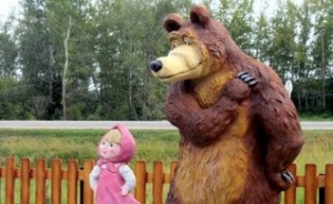 На трассе М-52 создан парк деревянных скульптур