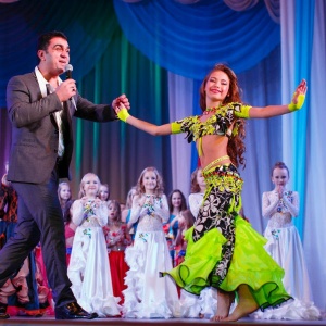 Восточные танцы, мода и красота в концертном зале АГИК