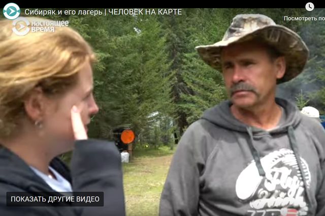 «Сибиряк и его лагерь»: документалисты сняли фильм о создателе кемпинга парапланеристов в Солоновке