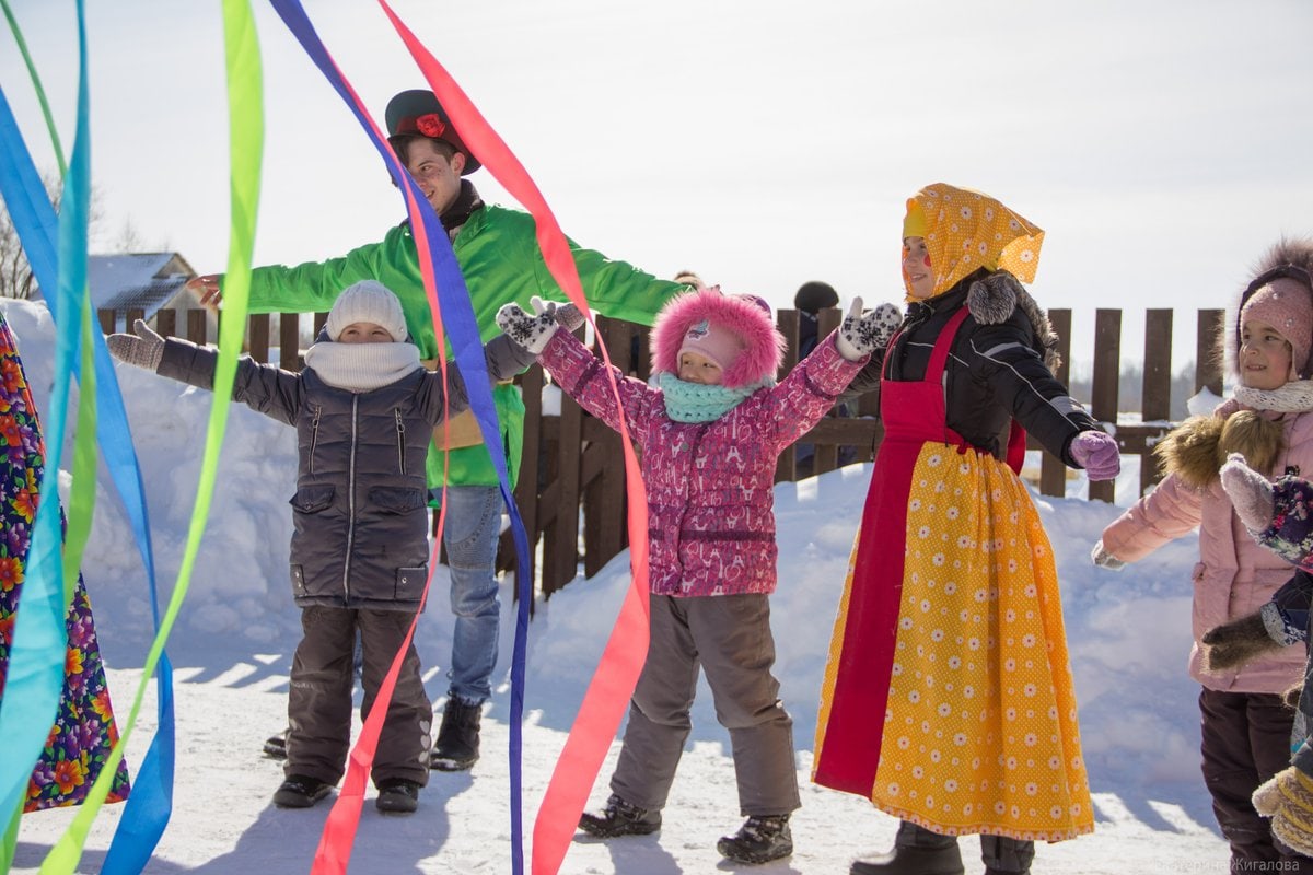 масленичные гуляния в центре Звезда Катуни_Екатерна Жигалова_katun_star.jpg