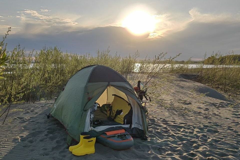 палаточный лагерь Ивана Карташова на маршруте Бессмертный сап_bessmertisup.jpg