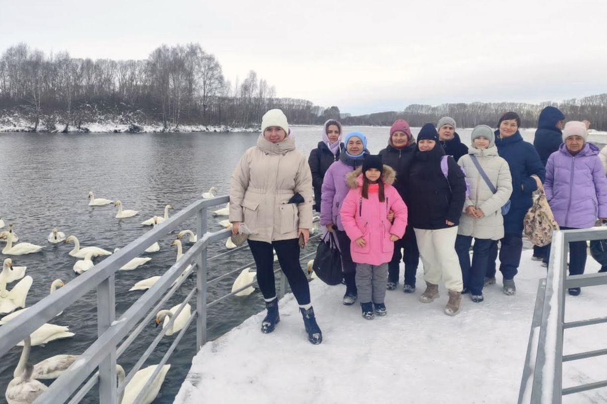 бийчане в бесплатной поездке от ТИЦ на озеро Светлое_Максим Лебедев.jpg