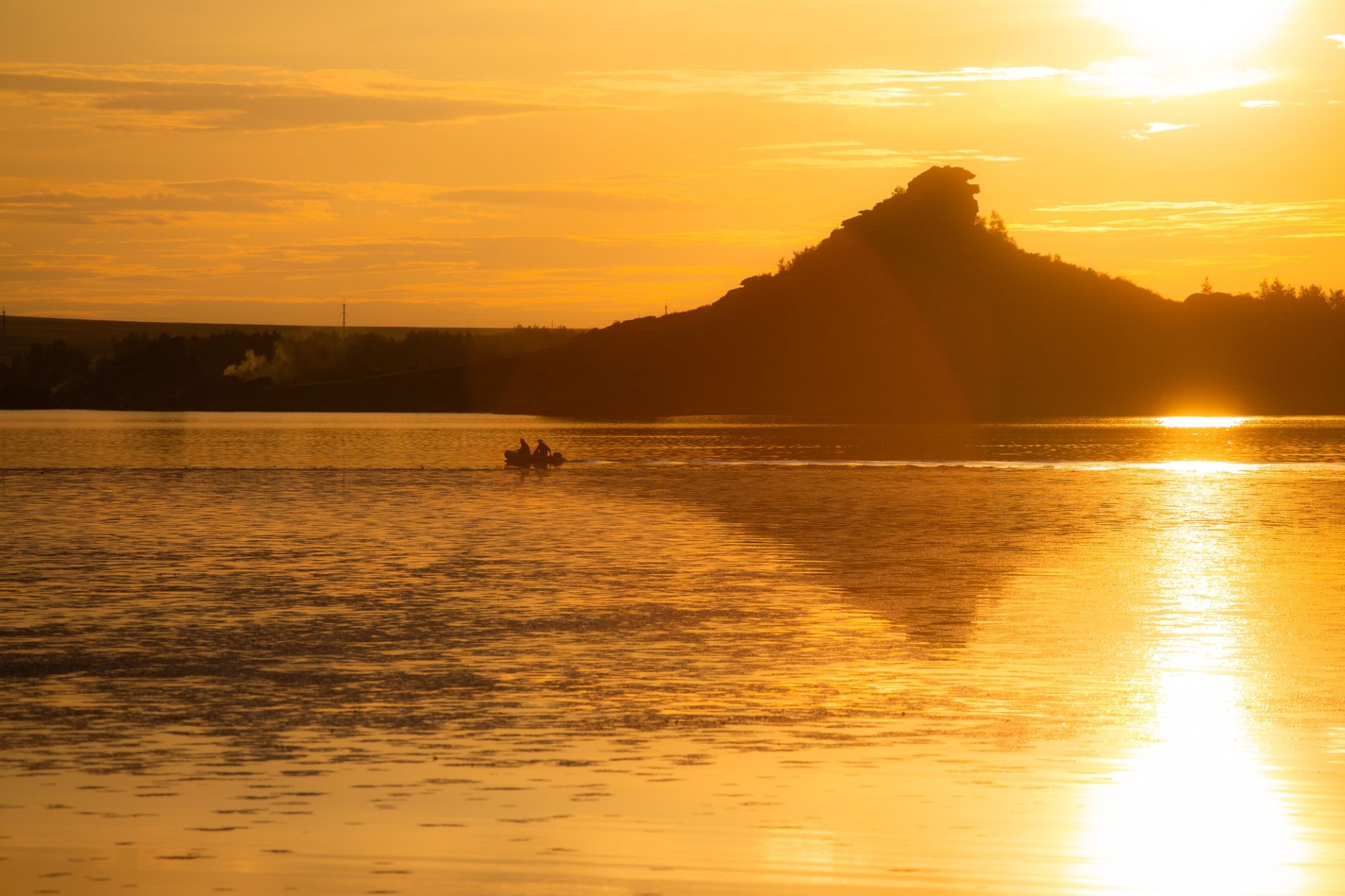закат на Колыванском озере_Валерий Степанюк.jpg