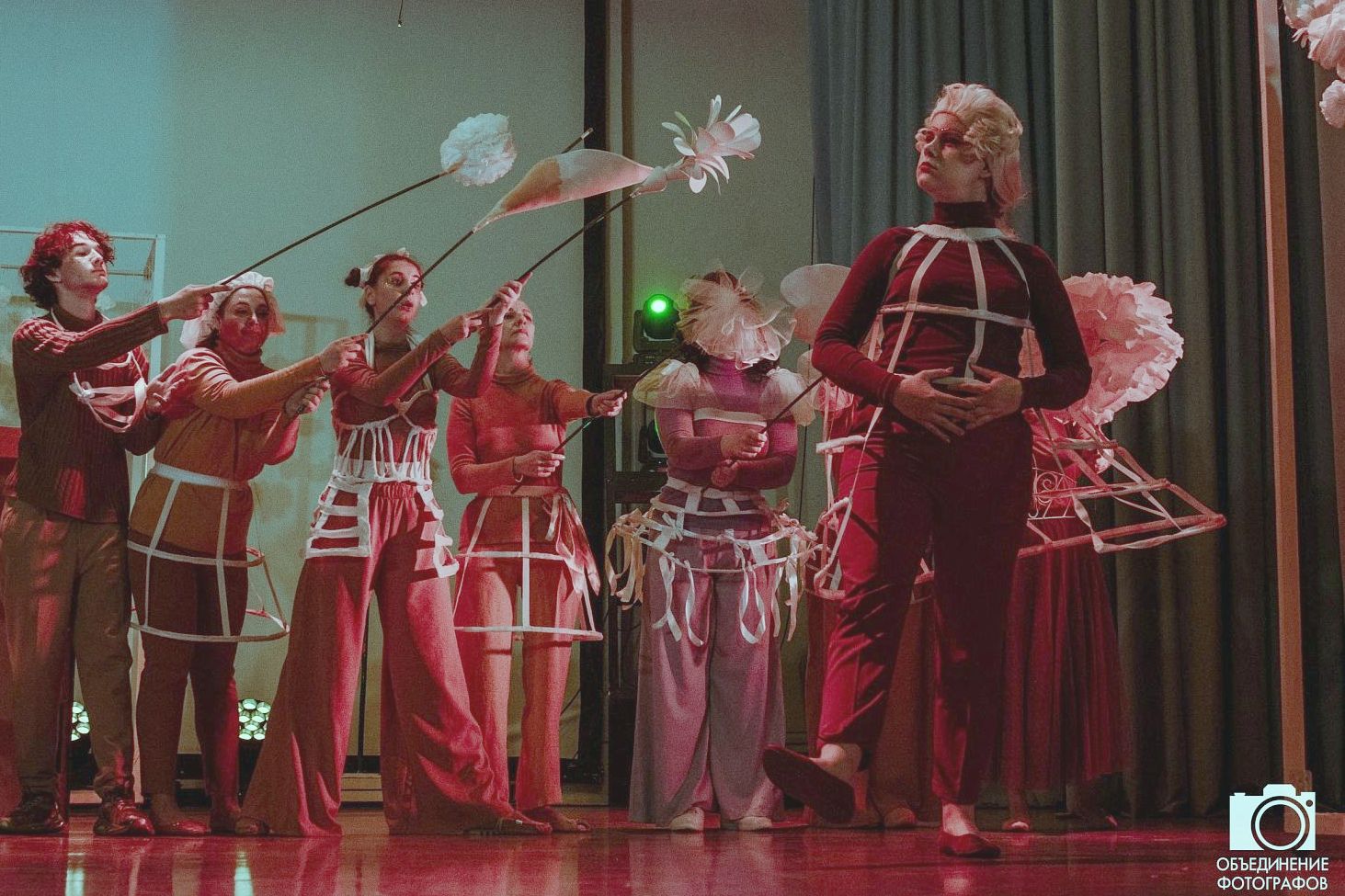 сцена из спектакля Женитьба Фигаро театральной мастерской Homo Artisticus_fotounionasu_asu.ru.jpg