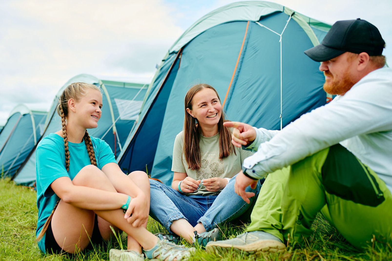участники семейного турслета Больше, чем путешествие_morethantripfest.jpg