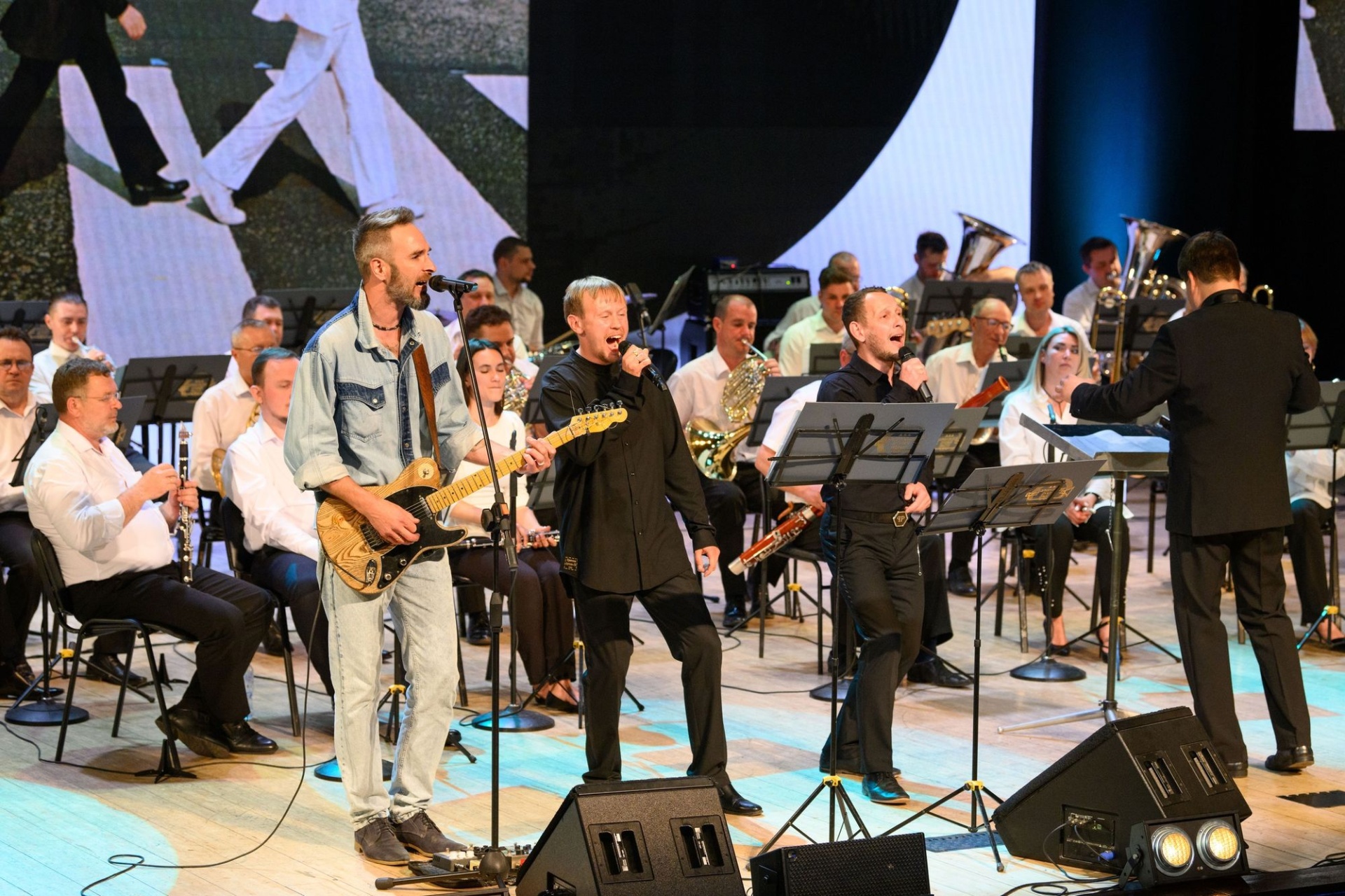 Иван Остапенко и Антон Концеба на Битломания в Сибири_ork-siberia.ru.jpg