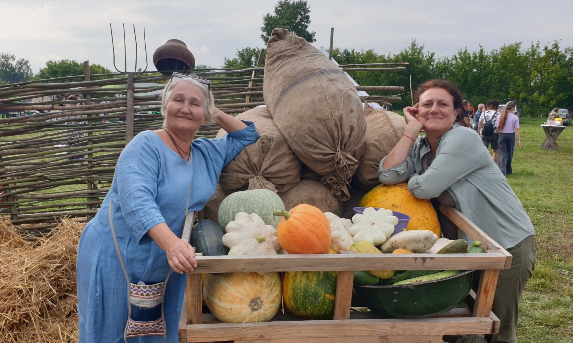 фотозона ярмарки Солоновские закрома_altaylubograd.jpg фотозона ярмарки Солоновские закрома_altaylubograd.jpg