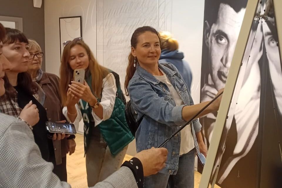 экскурсионный флешмоб в Музее Рождественского_museumrrozhdestvensky.jpg