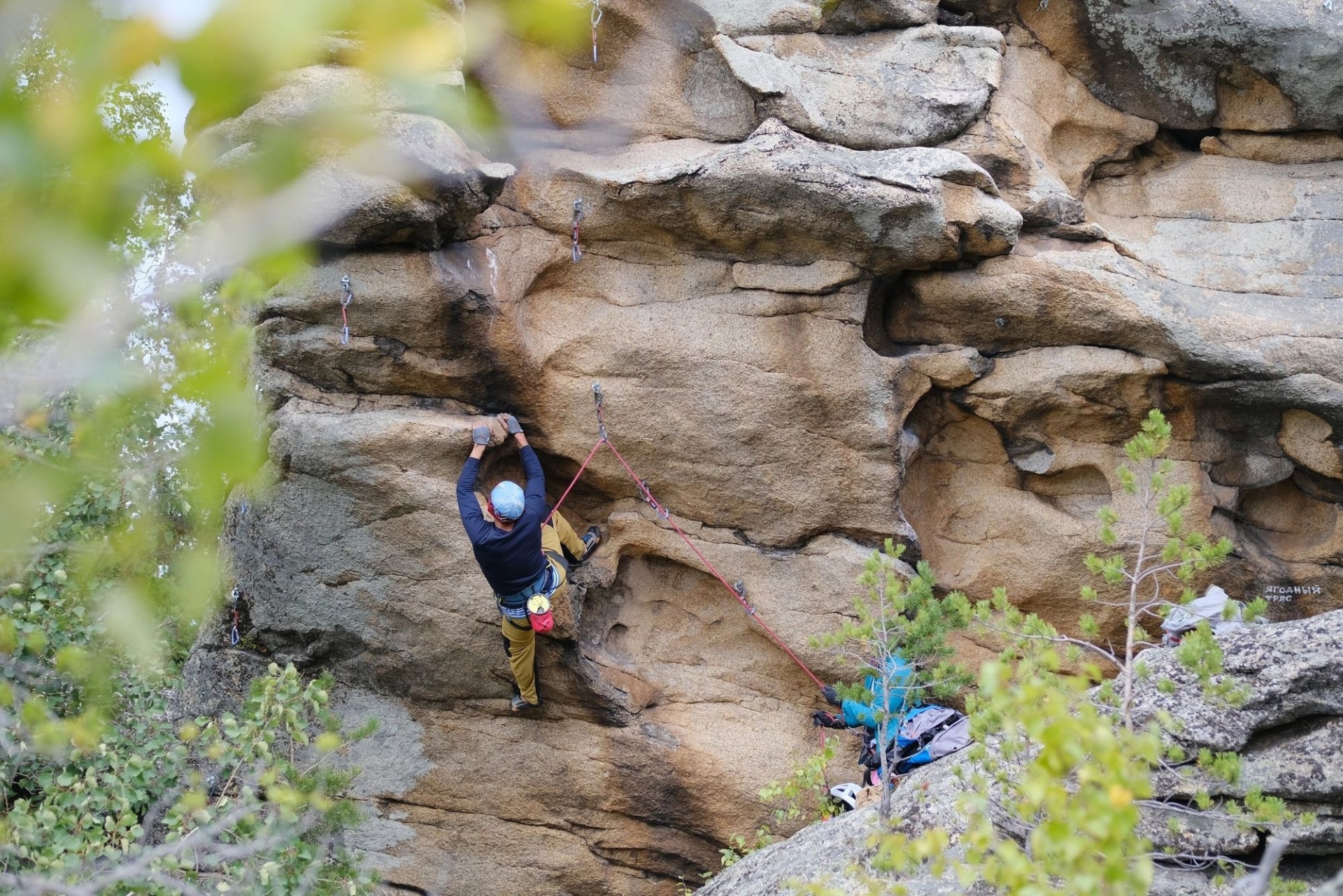участники фестиваля скалолазания AltaiFest_Михаил Генаев_Александр Парфенов.jpg