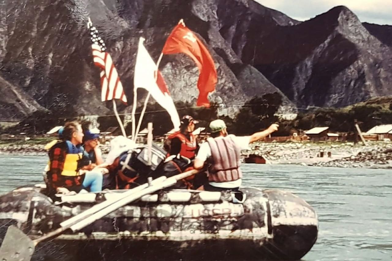 участники проекта РАФТ на Катуни в 1991 г_Лариса Бурсакова.jpg участники проекта РАФТ на Катуни в 1991 г_Лариса Бурсакова.jpg