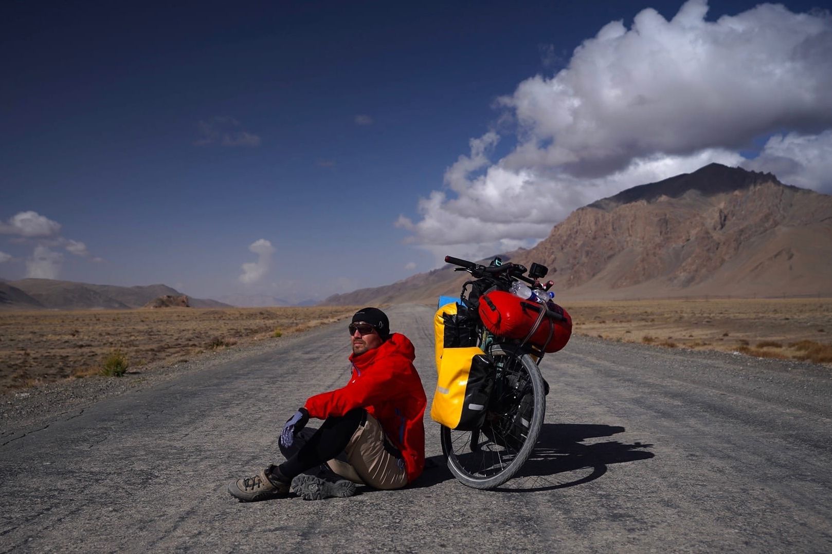 Игорь Рева_путешествие по Памиру_barneos22.jpg