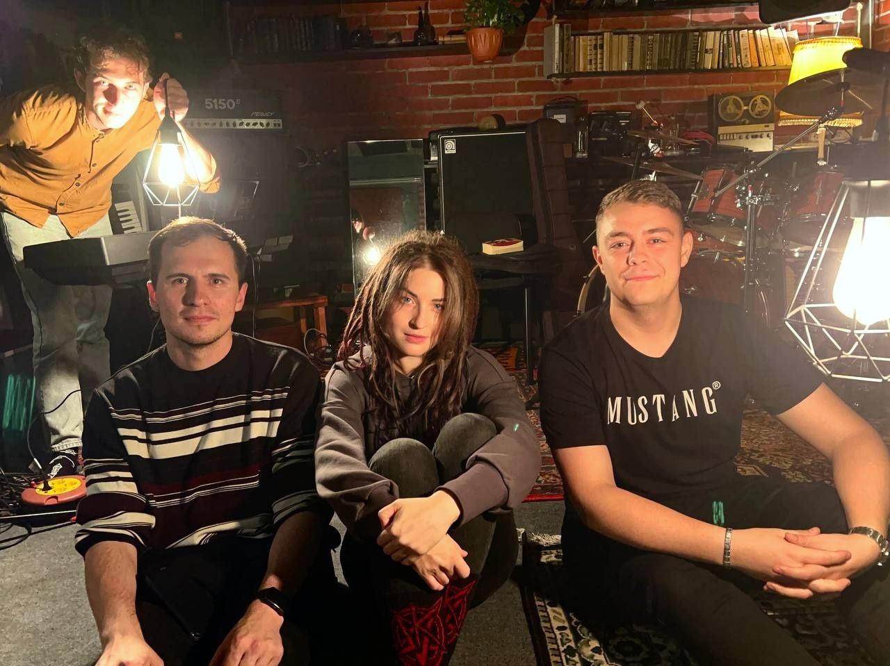 группа Горизонталь_musicofhorizontal.jpg