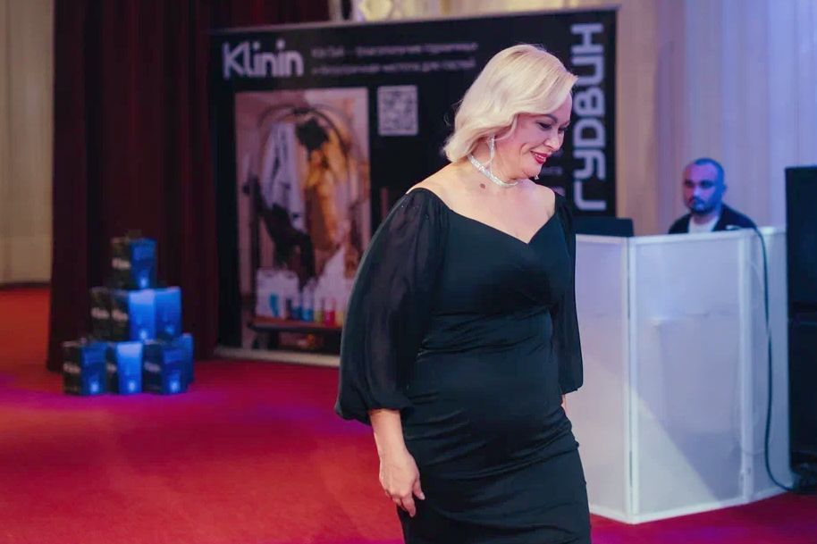 лауреат премии Housekeeping Stars Awards Валентина Кайгородова_санаторий Алтайский замок_housekeepingawards.jpg