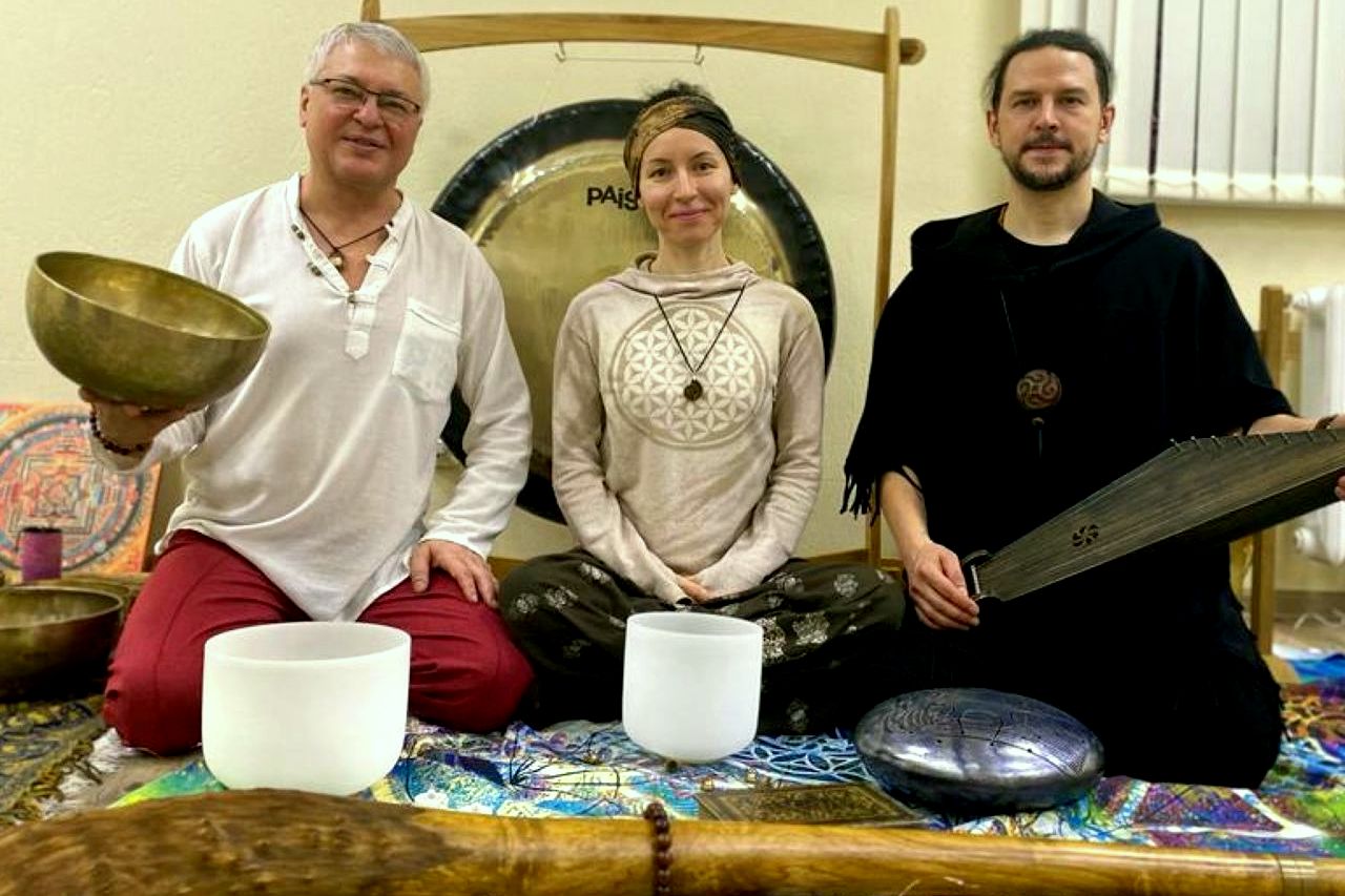 Евгений Юргевич с дуэтом Аутентика Экозвук_ecozvuk_om.jpg