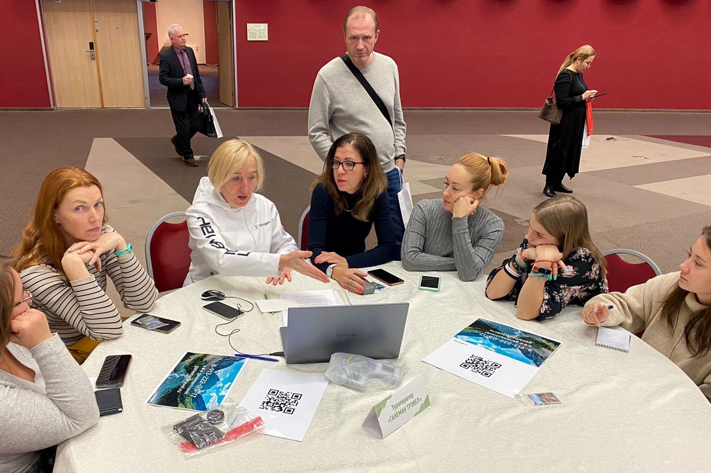 презентация туров Ганеман-Трэвел на роуд-шоу в Петербурге_Ульяна Грибановская.jpg