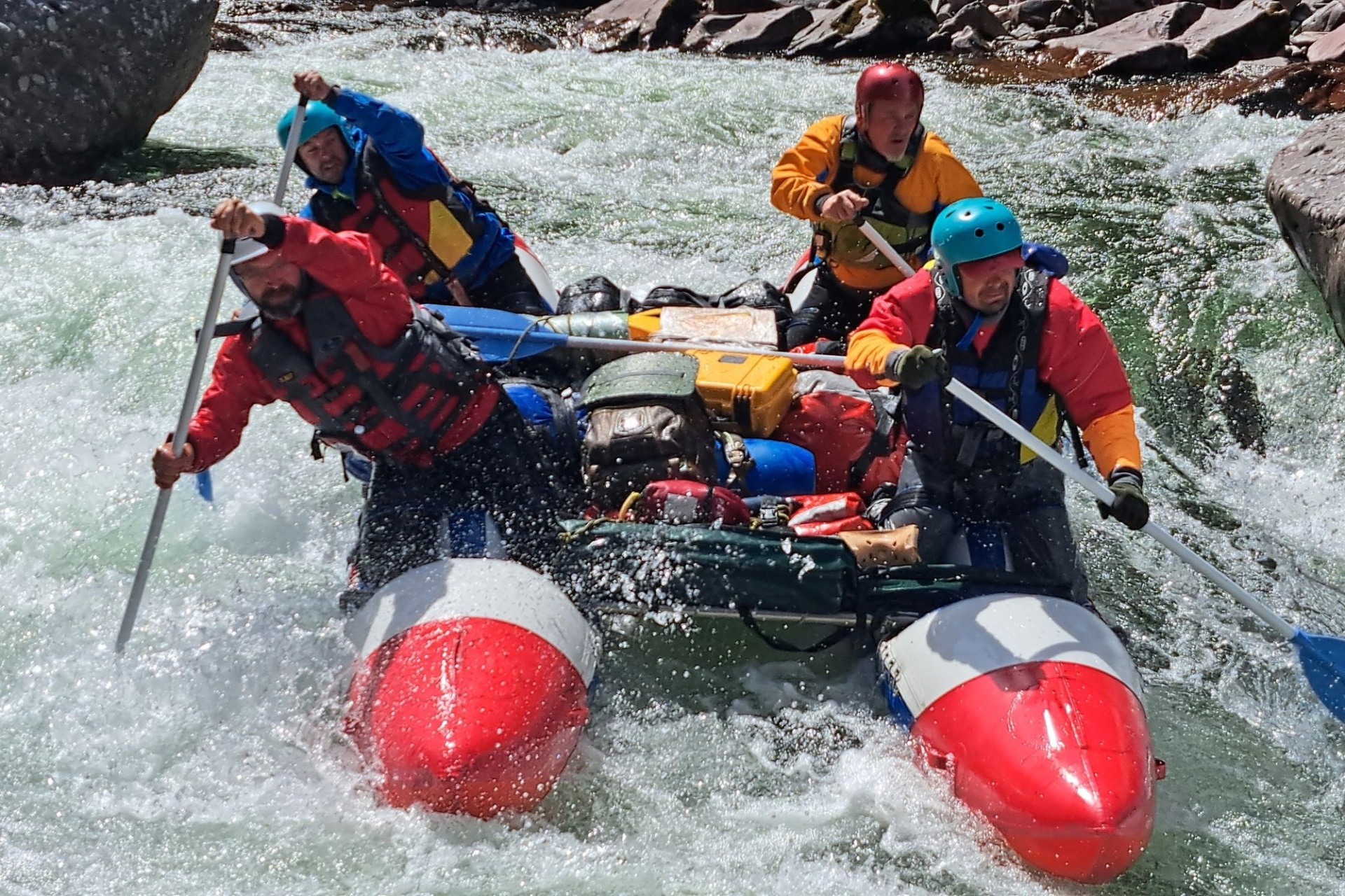 на катамаране по тувинской реке Улуг-О_Андрей Дудник.jpg